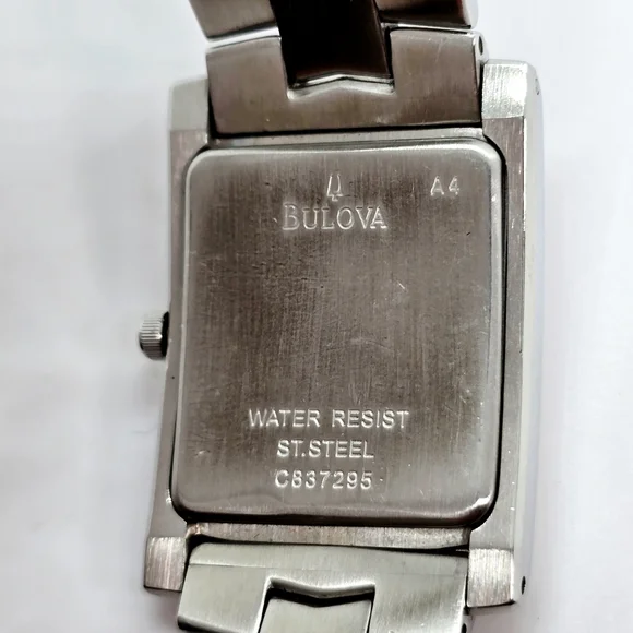 ✨️Bulova✨️ Classic Blue Dial Watch - Picture 8 of 11